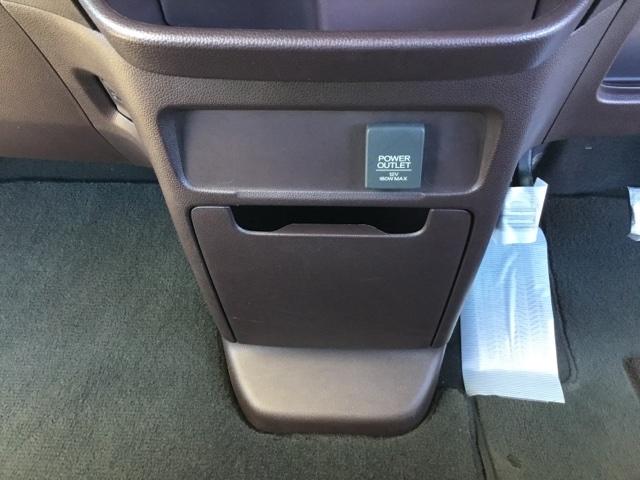 Ｎ－ＷＧＮカスタム Ｇ・Ａパッケージ　あんしんパッケージ　クルコン　バックカメラ　前後ドラレコ　純正ナビ　ワンセグ　追突被害軽減ブレーキ　フロントベンチシート　Ｒカメ　ＡＵＴＯエアコン　助手席エアバック　ＡＢＳ　パワーウィンドウ　スマキ－（17枚目）