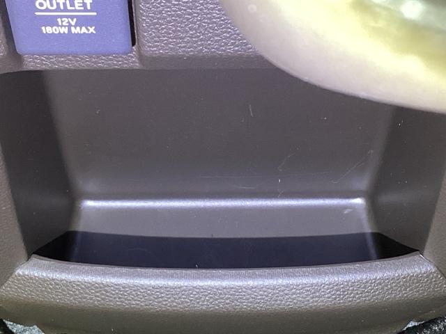 使い勝手のいい収納スペースが充実しています。