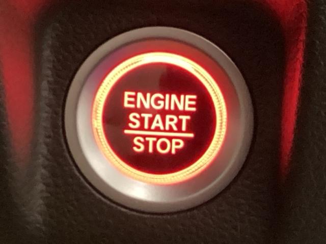 スマートキーシステム搭載ですので、スイッチを押せば、エンジンスタート！