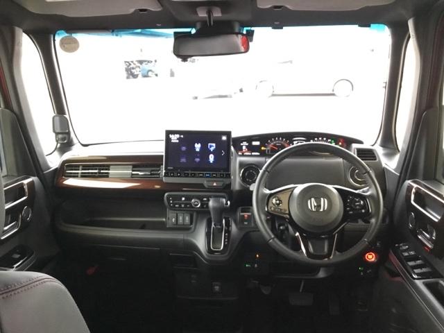 Ｎ－ＢＯＸカスタム Ｌ・ターボコーディネートスタイル　両側電動スライドドア　クルコン　純正ナビ　ＥＴＣ　ドラレコ　Ｂモニター　ＬＥＤ　ＤＶＤ再生　横滑防止装置　カーテンエアバッグ　コーナーセンサー　Ｗエアバッグ　ベンチシート　ドライブレコーダー　ＵＳＢ（2枚目）