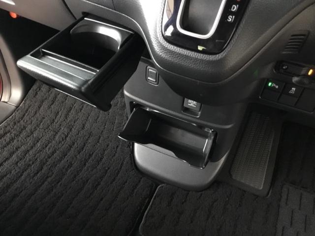 Ｎ－ＢＯＸカスタム Ｌ・ターボコーディネートスタイル　両側電動スライドドア　クルコン　純正ナビ　ＥＴＣ　ドラレコ　Ｂモニター　ＬＥＤ　ＤＶＤ再生　横滑防止装置　カーテンエアバッグ　コーナーセンサー　Ｗエアバッグ　ベンチシート　ドライブレコーダー　ＵＳＢ（23枚目）