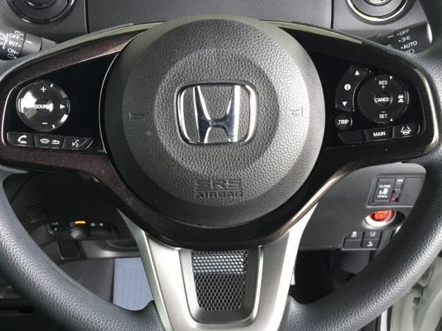 N-BOXカスタム G・Lホンダセンシング 片側電動スライドドア クルコン リアカメラ シートヒーター 地デジTV 助手席エアバッグ キーレス シートH アイドリングST セキュリティーアラーム スマ-トキ- ナビTV ETC 前車追従機能(17枚目)