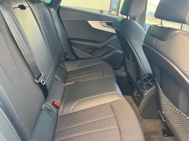 A5スポーツバック 40TFSIスポーツ Sラインパッケージ ディーラー車 右ハンドル パドルシフト クルーズコントロール ハーフレザーパワーシート シートヒーター 前後ドラレコ ナビTV バックカメラ パワートランク 純正プライバシーガラス(55枚目)