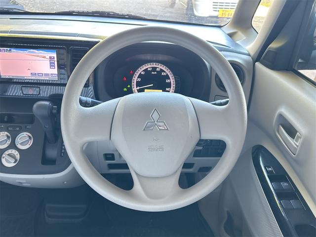 ｅＫスペース 　両側スライドドア　ナビ　ＴＶ　アイドリングストップ　電動格納ミラー　シートヒーター　ベンチシート　ＣＶＴ　ＣＤ　ＵＳＢ　ミュージックプレイヤー接続可　エアコン　パワーステアリング　パワーウィンドウ（3枚目）