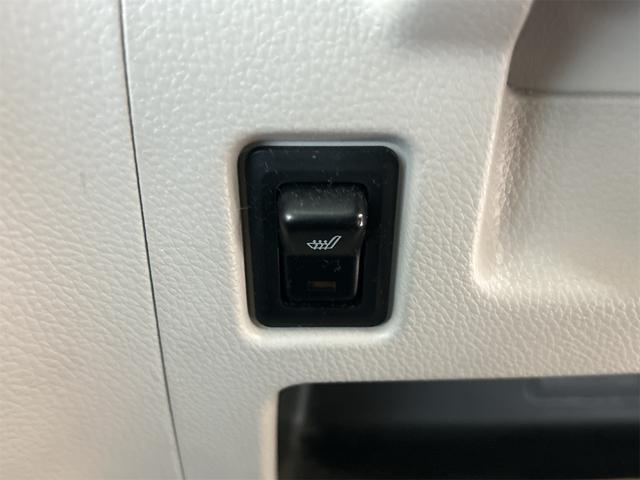 ｅＫスペース 　両側スライドドア　ナビ　ＴＶ　アイドリングストップ　電動格納ミラー　シートヒーター　ベンチシート　ＣＶＴ　ＣＤ　ＵＳＢ　ミュージックプレイヤー接続可　エアコン　パワーステアリング　パワーウィンドウ（8枚目）