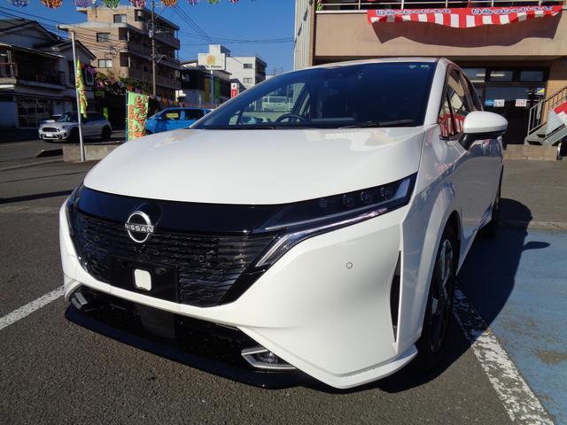 オーラ G 全周囲カメラ TV クリアランスソナー オートクルーズコントロール 衝突被害軽減システム LEDヘッドランプ スマートキー CVT 盗難防止システム 衝突安全ボディ ABS ESC USB エアコン(2枚目)