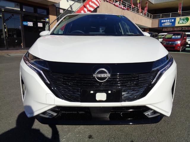 オーラ G 全周囲カメラ TV クリアランスソナー オートクルーズコントロール 衝突被害軽減システム LEDヘッドランプ スマートキー CVT 盗難防止システム 衝突安全ボディ ABS ESC USB エアコン(11枚目)