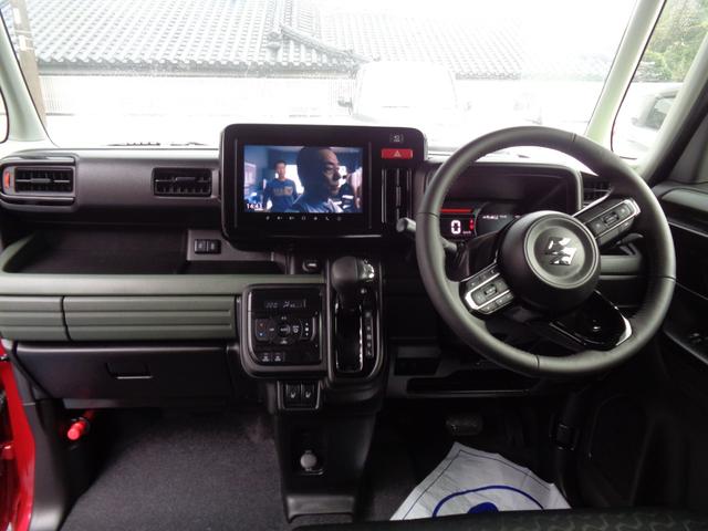 スペーシアギア ハイブリッドＸＺ　両側電動スライドドア　ＴＶ　クリアランスソナー　オートクルーズコントロール　レーンアシスト　衝突被害軽減システム　オートライト　ＬＥＤヘッドランプ　スマートキー　アイドリングストップ　シートヒーター（2枚目）