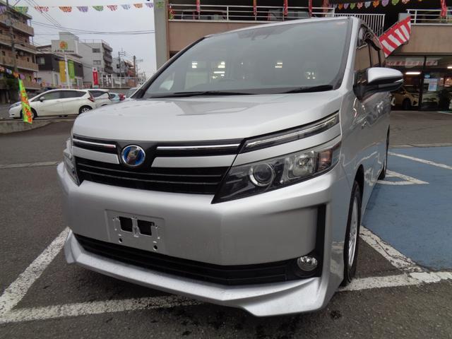 ヴォクシー ハイブリッドＶ　ＥＴＣ　ＴＶ　オートクルーズコントロール　レーンアシスト　衝突被害軽減システム　両側電動スライドドア　オートマチックハイビーム　ＬＥＤヘッドランプ　スマートキー　アイドリングストップ　電動格納ミラー（12枚目）