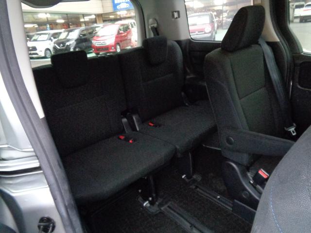 ヴォクシー ハイブリッドＶ　ＥＴＣ　ＴＶ　オートクルーズコントロール　レーンアシスト　衝突被害軽減システム　両側電動スライドドア　オートマチックハイビーム　ＬＥＤヘッドランプ　スマートキー　アイドリングストップ　電動格納ミラー（24枚目）