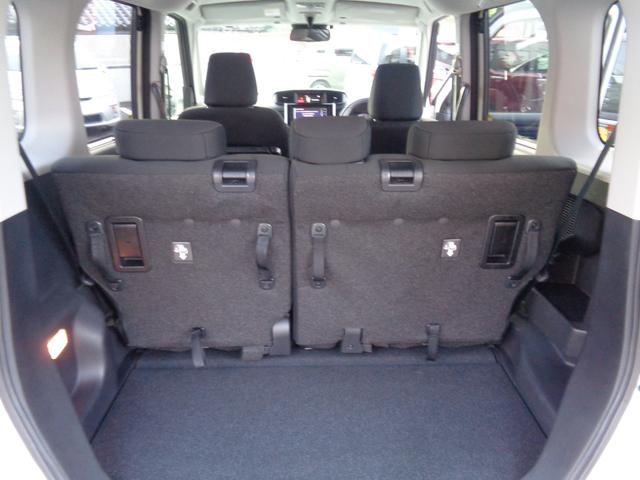 ルーミー カスタムG 両側電動スライドドア クリアランスソナー オートクルーズコントロール 衝突被害軽減システム アルミホイール LEDヘッドランプ スマートキー アイドリングストップ シートヒーター CVT(19枚目)