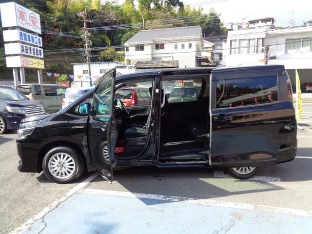 ヴォクシー ハイブリッドV ETC バックカメラ ナビ オートクルーズコントロール 両側スライド・片側電動 LEDヘッドランプ スマートキー シートヒーター 3列シート CVT アルミホイール 盗難防止システム 衝突安全ボディ(21枚目)