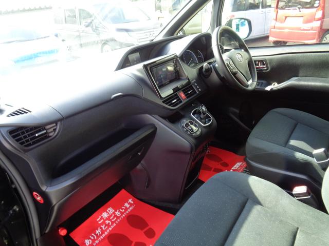 ヴォクシー ハイブリッドV ETC バックカメラ ナビ オートクルーズコントロール 両側スライド・片側電動 LEDヘッドランプ スマートキー シートヒーター 3列シート CVT アルミホイール 盗難防止システム 衝突安全ボディ(26枚目)