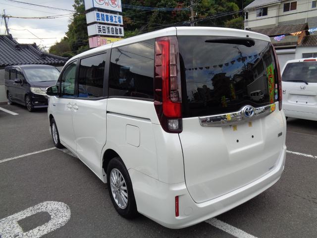 ノア ハイブリッドX ドライブレコーダー ETC ナビ 両側スライド・片側電動 LEDヘッドランプ スマートキー 3列シート CVT アルミホイール 盗難防止システム 衝突安全ボディ ABS ESC エアコン(19枚目)