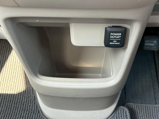 Ｎ－ＯＮＥ Ｇ・Ｌパッケージ　社外ナビＴＶ　プッシュスタート　スマートキー　ミラーウインカー　オートエアコン（18枚目）