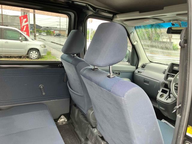 ハイゼットカーゴ 　４ＷＤ　軽バン　ＡＴ　ＥＴＣ　両側スライドドア　電動格納ミラー　エアコン　パワーウィンドウ　運転席エアバッグ　助手席エアバッグ　ＣＤ（29枚目）
