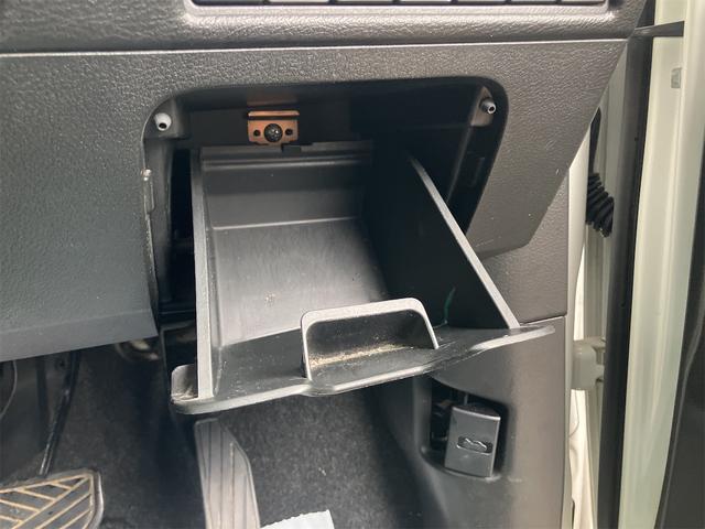 ソリオ ハイブリッドＭＸ　ＥＴＣ　両側スライド・片側電動　スマートキー　アイドリングストップ　電動格納ミラー　シートヒーター　ウォークスルー　ＣＶＴ　アルミホイール　ＣＤ　ＤＶＤ再生　Ｂｌｕｅｔｏｏｔｈ　盗難防止システム（52枚目）