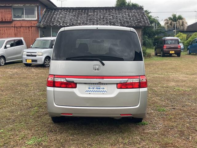 ステップワゴン Ｇ　ＨＤＤナビ　スマートスタイルエディション　ＥＴＣ　バックカメラ　ナビ　ＴＶ　クリアランスソナー　両側電動スライドドア　スマートキー　電動格納ミラー　３列シート　ＡＴ　アルミホイール　ＣＤ　ＤＶＤ再生　盗難防止システム　衝突安全ボディ　ＡＢＳ（15枚目）