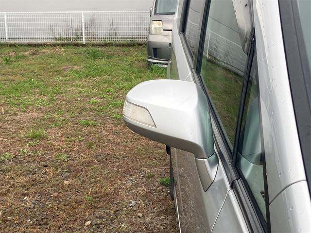 ステップワゴン Ｇ　ＨＤＤナビ　スマートスタイルエディション　ＥＴＣ　バックカメラ　ナビ　ＴＶ　クリアランスソナー　両側電動スライドドア　スマートキー　電動格納ミラー　３列シート　ＡＴ　アルミホイール　ＣＤ　ＤＶＤ再生　盗難防止システム　衝突安全ボディ　ＡＢＳ（25枚目）