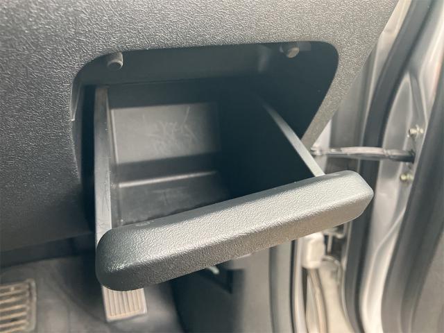 ステップワゴン Ｇ　ＨＤＤナビ　スマートスタイルエディション　ＥＴＣ　バックカメラ　ナビ　ＴＶ　クリアランスソナー　両側電動スライドドア　スマートキー　電動格納ミラー　３列シート　ＡＴ　アルミホイール　ＣＤ　ＤＶＤ再生　盗難防止システム　衝突安全ボディ　ＡＢＳ（54枚目）