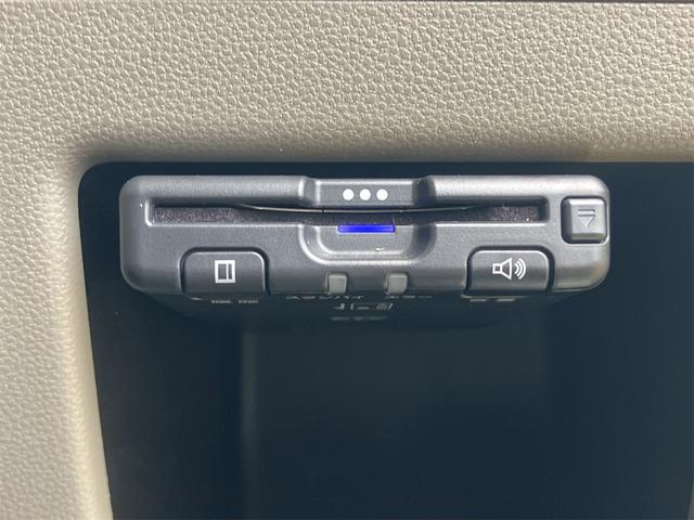 ムーヴコンテ Ｘ　ＥＴＣ　スマートキー　アイドリングストップ　電動格納ミラー　ベンチシート　ＣＶＴ　盗難防止システム　ＡＢＳ　ＣＤ　アルミホイール　衝突安全ボディ　エアコン　パワーステアリング　パワーウィンドウ（5枚目）