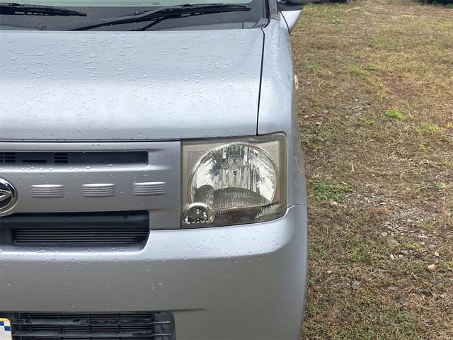 ムーヴコンテ Ｘ　ＥＴＣ　スマートキー　アイドリングストップ　電動格納ミラー　ベンチシート　ＣＶＴ　盗難防止システム　ＡＢＳ　ＣＤ　アルミホイール　衝突安全ボディ　エアコン　パワーステアリング　パワーウィンドウ（18枚目）