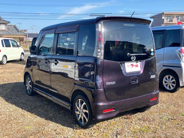 ルークス ハイウェイスター　バックカメラ　両側スライド・片側電動　ナビ　ＴＶ　オートライト　ＨＩＤ　スマートキー　電動格納ミラー　ベンチシート　ＣＶＴ　盗難防止システム　ＡＢＳ　ＣＤ　ＵＳＢ　ミュージックプレイヤー接続可（16枚目）