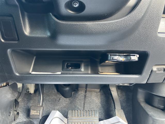 すぐにご来店頂けない場合や遠方にお住まいの方、車両状態の詳細が知りたい方はお気軽にご連絡下さい♪