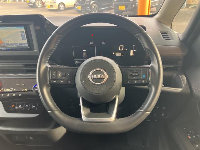 セレナ e-パワー ハイウェイスターV ドライブレコーダー ETC 全周囲カメラ ナビ クリアランスソナー オートクルーズコントロール 衝突被害軽減システム 両側電動スライドドア オートマチックハイビーム オートライト LEDヘッドランプ(3枚目)