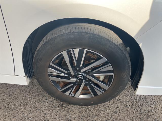 セレナ e-パワー ハイウェイスターV ドライブレコーダー ETC 全周囲カメラ ナビ クリアランスソナー オートクルーズコントロール 衝突被害軽減システム 両側電動スライドドア オートマチックハイビーム オートライト LEDヘッドランプ(34枚目)