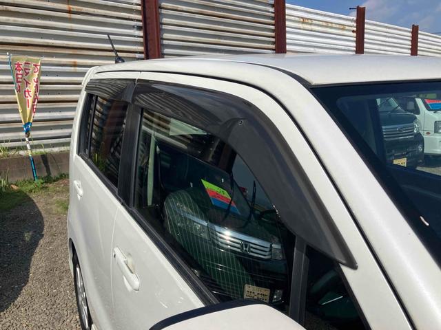 ワゴンRスティングレー T オートライト HID スマートキー 電動格納ミラー ベンチシート ターボ CVT 盗難防止システム ABS CD アルミホイール 衝突安全ボディ エアコン パワーステアリング パワーウィンドウ(32枚目)