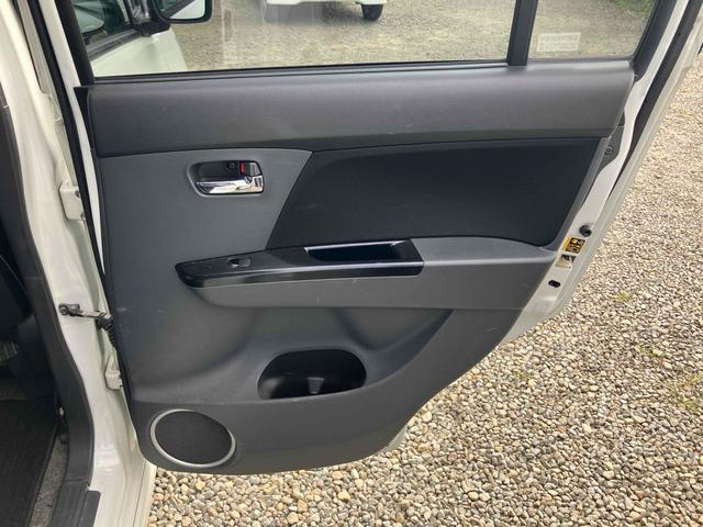 ワゴンRスティングレー T オートライト HID スマートキー 電動格納ミラー ベンチシート ターボ CVT 盗難防止システム ABS CD アルミホイール 衝突安全ボディ エアコン パワーステアリング パワーウィンドウ(59枚目)