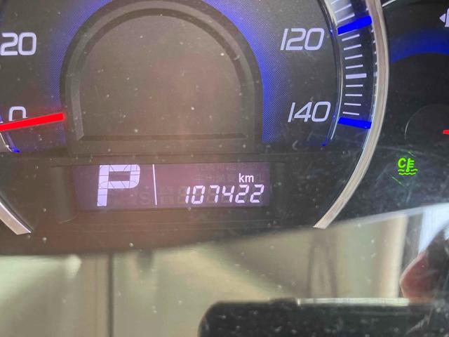 ワゴンRスティングレー T オートライト HID スマートキー 電動格納ミラー ベンチシート ターボ CVT 盗難防止システム ABS CD アルミホイール 衝突安全ボディ エアコン パワーステアリング パワーウィンドウ(64枚目)