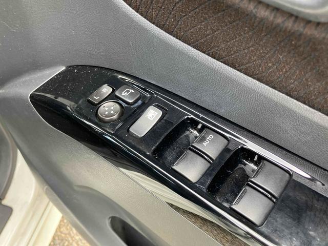 ルークス ハイウェイスター ETC 両側スライド・片側電動 オートライト HID スマートキー 電動格納ミラー ベンチシート CVT 盗難防止システム ABS CD Bluetooth アルミホイール 衝突安全ボディ エアコン(24枚目)