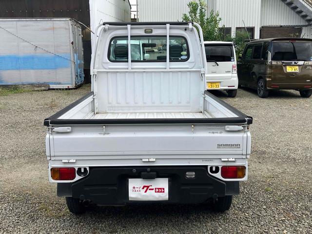 サンバートラック TB 4WD 軽トラ AT エアコン パワーステアリング 運転席エアバッグ ヘッドライトレベライザー 三方開 積載量350kg(5枚目)