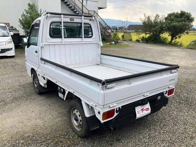 サンバートラック TB 4WD 軽トラ AT エアコン パワーステアリング 運転席エアバッグ ヘッドライトレベライザー 三方開 積載量350kg(6枚目)