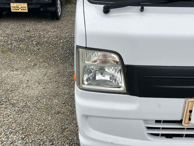 サンバートラック TB 4WD 軽トラ AT エアコン パワーステアリング 運転席エアバッグ ヘッドライトレベライザー 三方開 積載量350kg(7枚目)