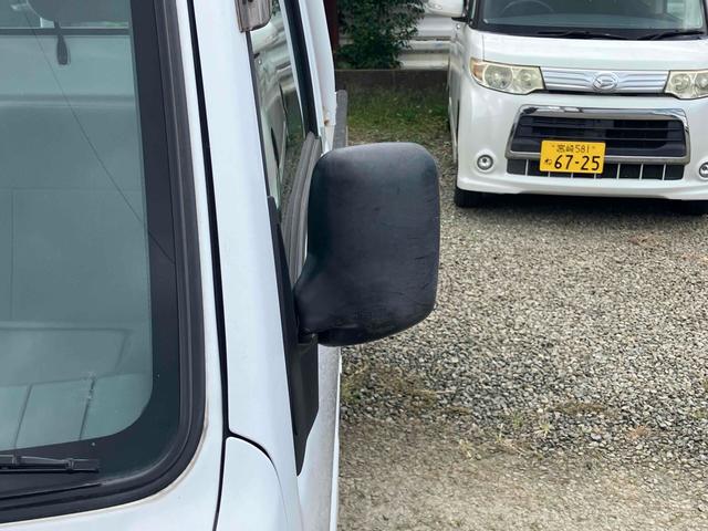 サンバートラック TB 4WD 軽トラ AT エアコン パワーステアリング 運転席エアバッグ ヘッドライトレベライザー 三方開 積載量350kg(10枚目)