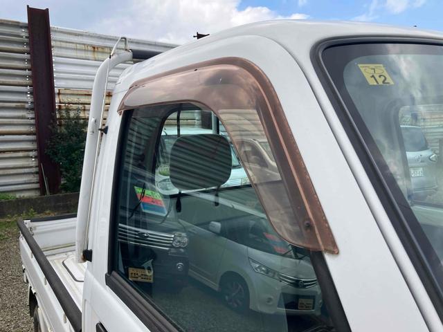 サンバートラック TB 4WD 軽トラ AT エアコン パワーステアリング 運転席エアバッグ ヘッドライトレベライザー 三方開 積載量350kg(14枚目)