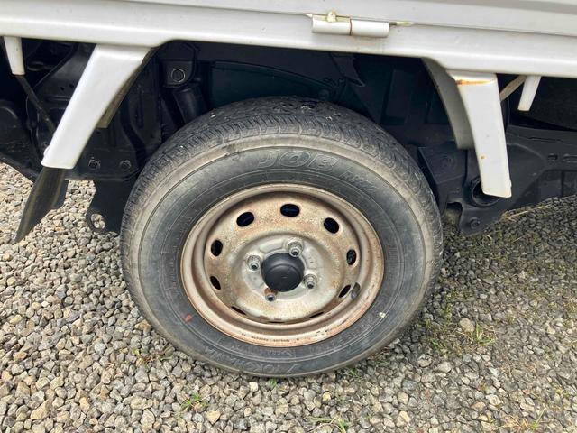 サンバートラック TB 4WD 軽トラ AT エアコン パワーステアリング 運転席エアバッグ ヘッドライトレベライザー 三方開 積載量350kg(21枚目)