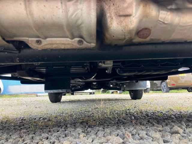 サンバートラック TB 4WD 軽トラ AT エアコン パワーステアリング 運転席エアバッグ ヘッドライトレベライザー 三方開 積載量350kg(26枚目)