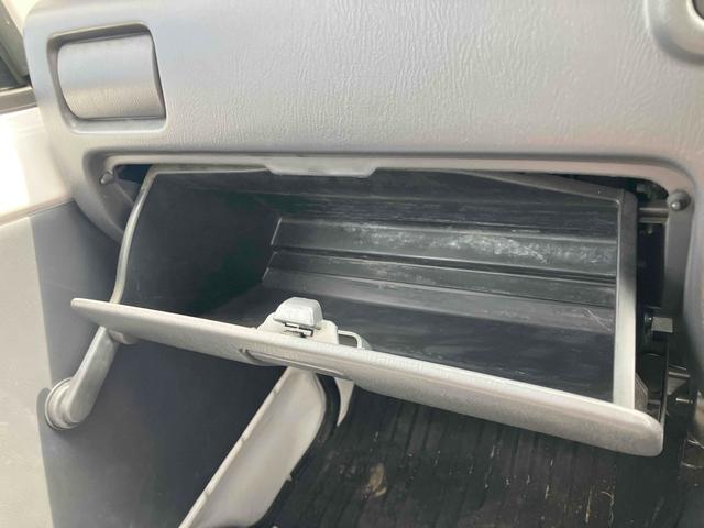 サンバートラック TB 4WD 軽トラ AT エアコン パワーステアリング 運転席エアバッグ ヘッドライトレベライザー 三方開 積載量350kg(40枚目)