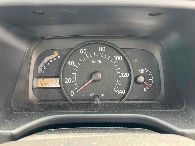 サンバートラック TB 4WD 軽トラ AT エアコン パワーステアリング 運転席エアバッグ ヘッドライトレベライザー 三方開 積載量350kg(47枚目)