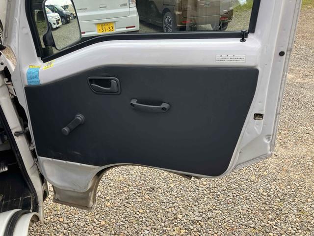 サンバートラック TB 4WD 軽トラ AT エアコン パワーステアリング 運転席エアバッグ ヘッドライトレベライザー 三方開 積載量350kg(54枚目)
