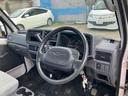 TB 4WD 軽トラ AT エアコン パワーステアリング 運転席エアバッグ ヘッドライトレベライザー 三方開 積載量350kg(55枚目)