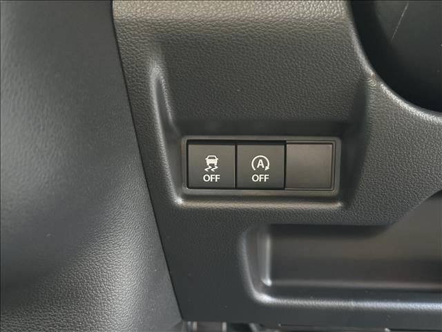 スペーシアギア ハイブリッドＸＺ　届出済未使用車　ブレーキサポート　レーンサポート　ソナー　クルーズコントロール　ＬＥＤヘッドライト　シートヒーター　スマートキー　アイドリングストップ　ガンメタリック２トーンルーフ仕様車（13枚目）