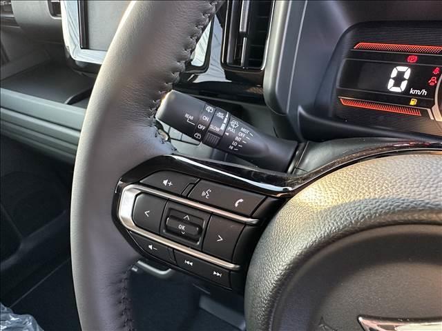 スペーシアギア ハイブリッドＸＺ　届出済未使用車　ブレーキサポート　レーンサポート　ソナー　クルーズコントロール　ＬＥＤヘッドライト　シートヒーター　スマートキー　アイドリングストップ　ガンメタリック２トーンルーフ仕様車（16枚目）