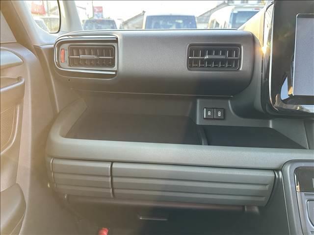 スペーシアギア ハイブリッドＸＺ　届出済未使用車　ブレーキサポート　レーンサポート　ソナー　クルーズコントロール　ＬＥＤヘッドライト　シートヒーター　スマートキー　アイドリングストップ　ガンメタリック２トーンルーフ仕様車（25枚目）