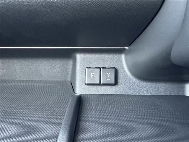 スペーシアギア ハイブリッドＸＺ　ターボ　届出済未使用車　ブレーキサポート　レーンサポート　ソナー　クルーズコントロール　ＬＥＤヘッドライト　シートヒーター　スマートキー　アイドリングストップ　オートエアコン　電動格納ミラー（32枚目）