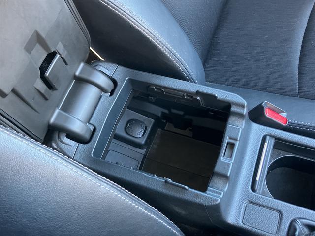 インプレッサスポーツ ２．０ｉ－Ｓアイサイト　４ＷＤ　ＥＴＣ　バックカメラ　ナビ　ＴＶ　オートクルーズコントロール　レーンアシスト　衝突被害軽減システム　アルミホイール　オートライト　パワーシート　スマートキー　アイドリングストップ（43枚目）